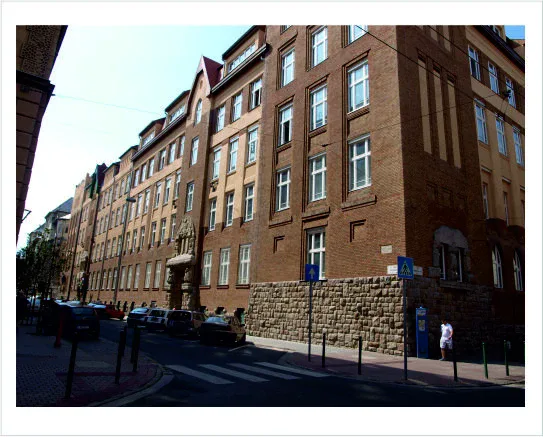 A Facultas Humán Gimnázium épülete